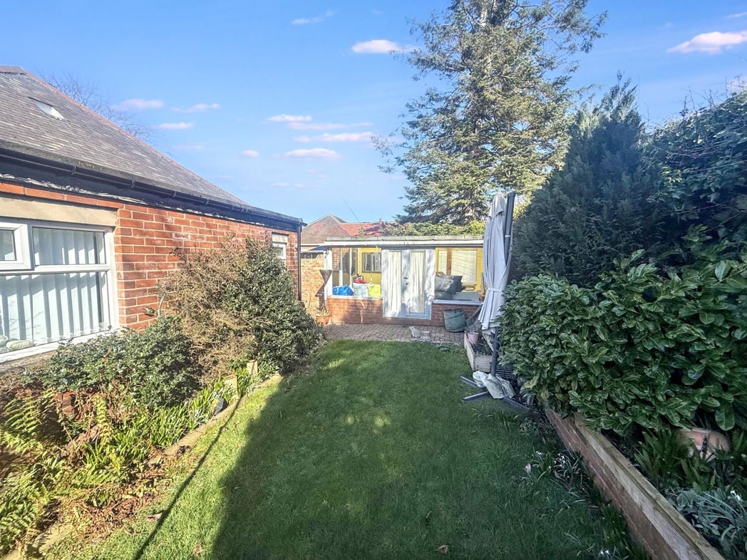 Property image 22 of 24