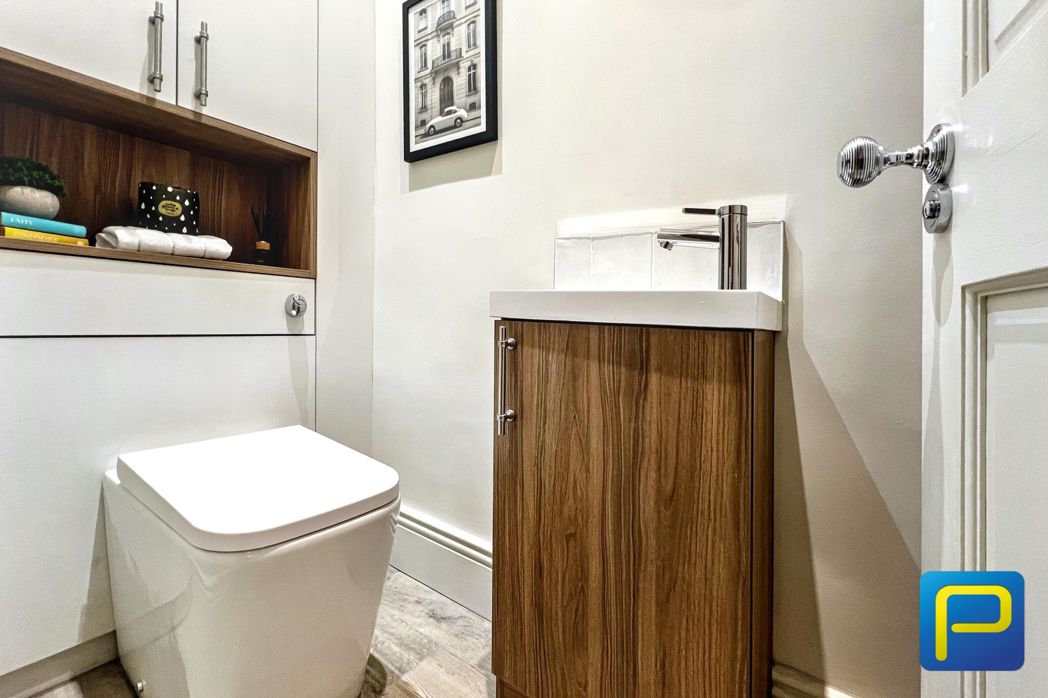 Property image 15 of 36