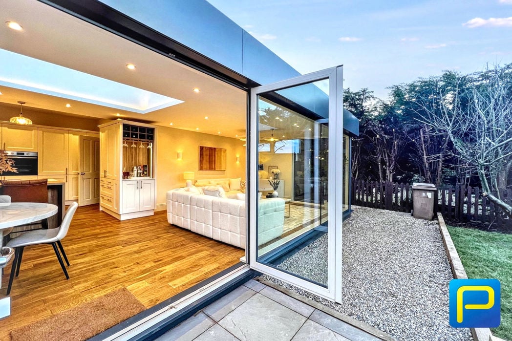 Property image 27 of 36