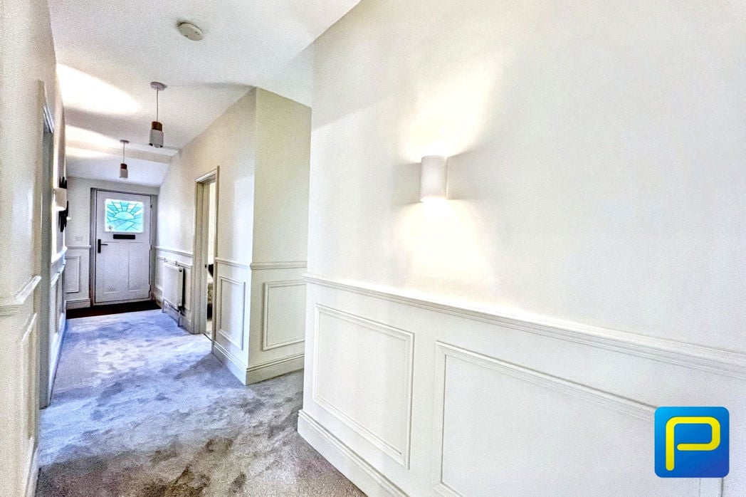 Property image 5 of 36