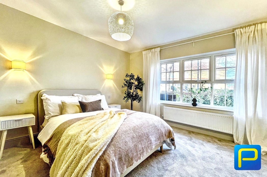 Property image 16 of 36