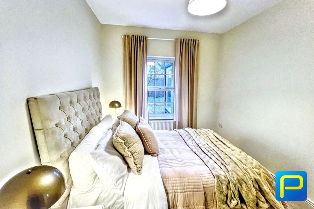 Property image 21 of 36