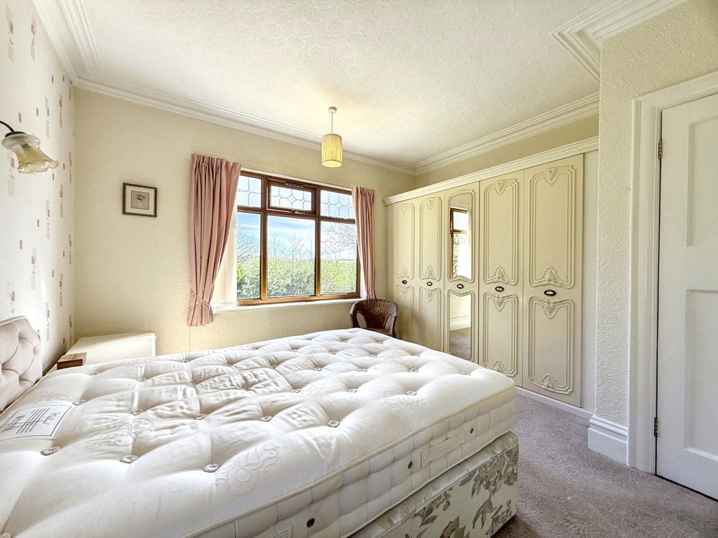 Property image 14 of 29