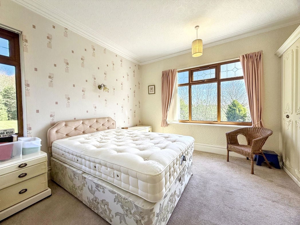 Property image 13 of 29
