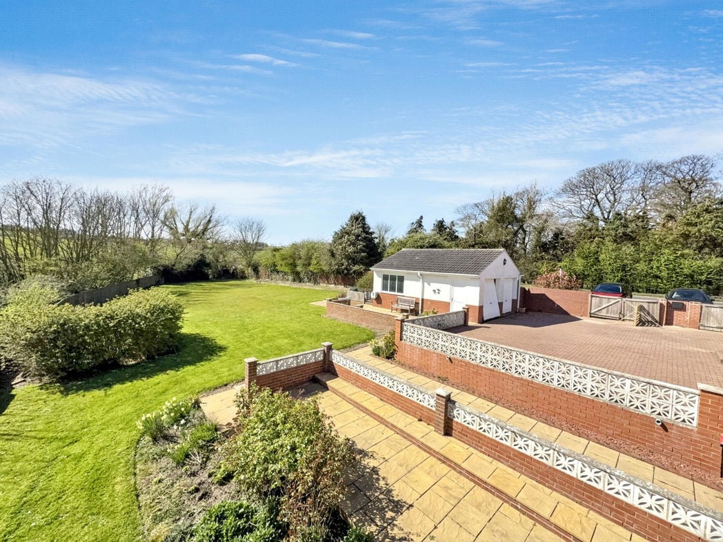 Property image 21 of 29
