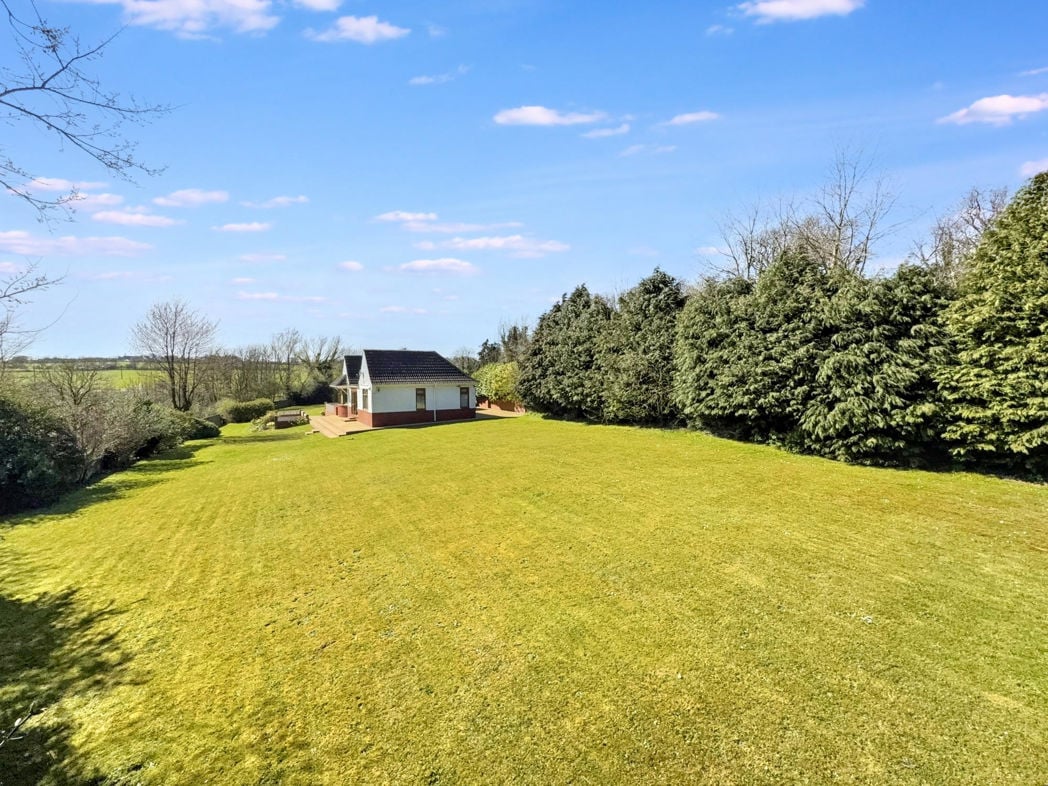 Property image 27 of 29