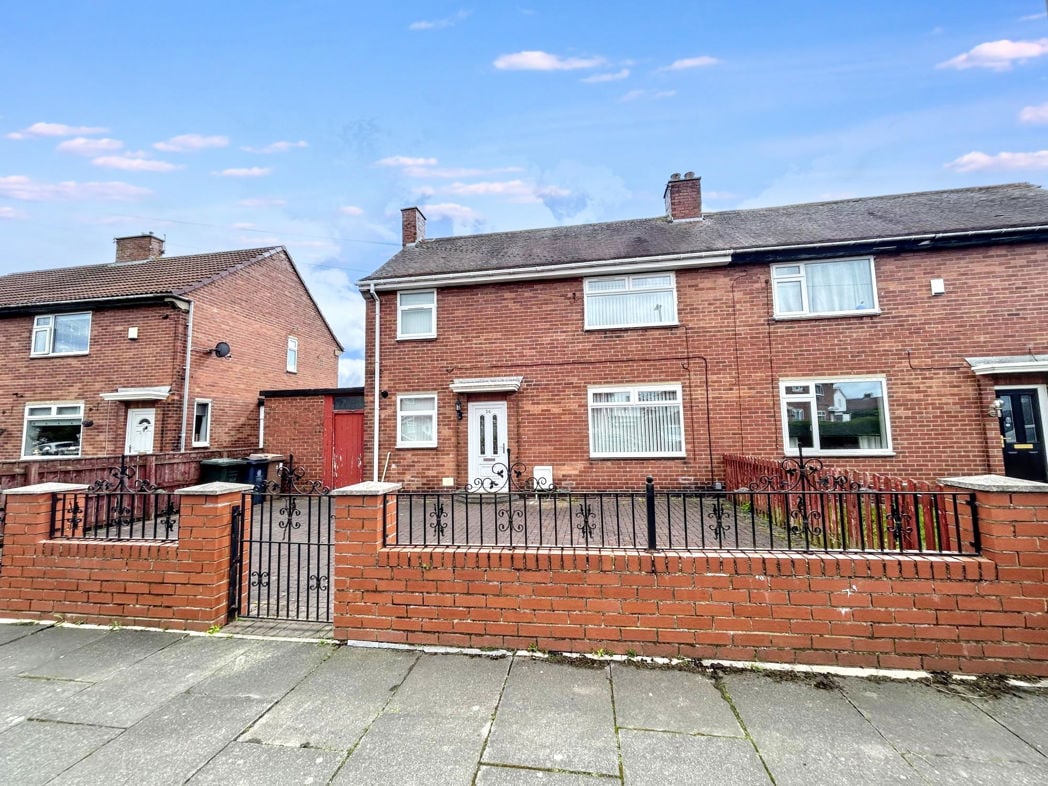 Property image 1 of 12