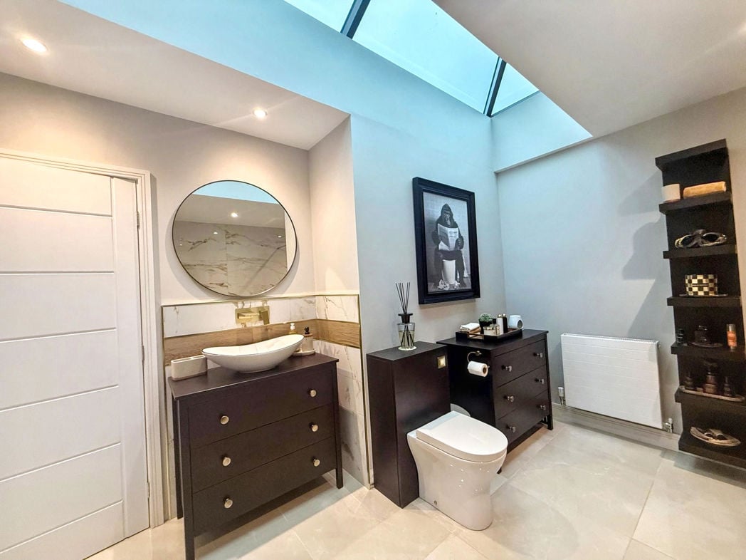 Property image 17 of 19