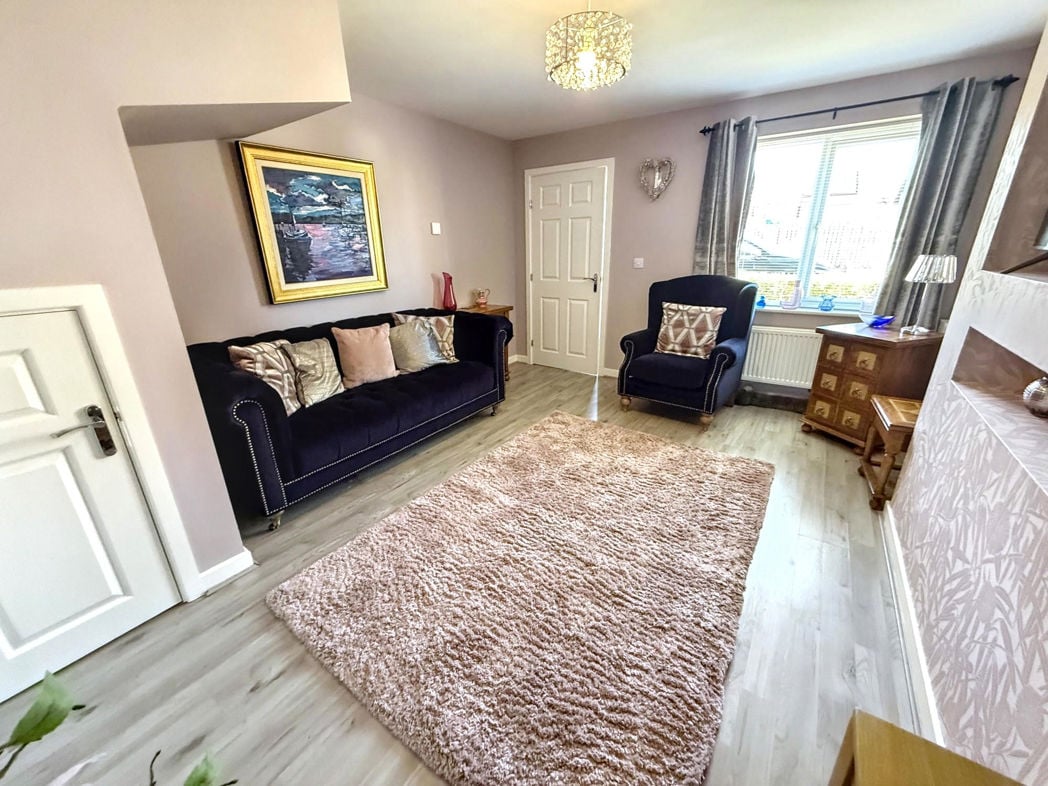 Property image 5 of 21