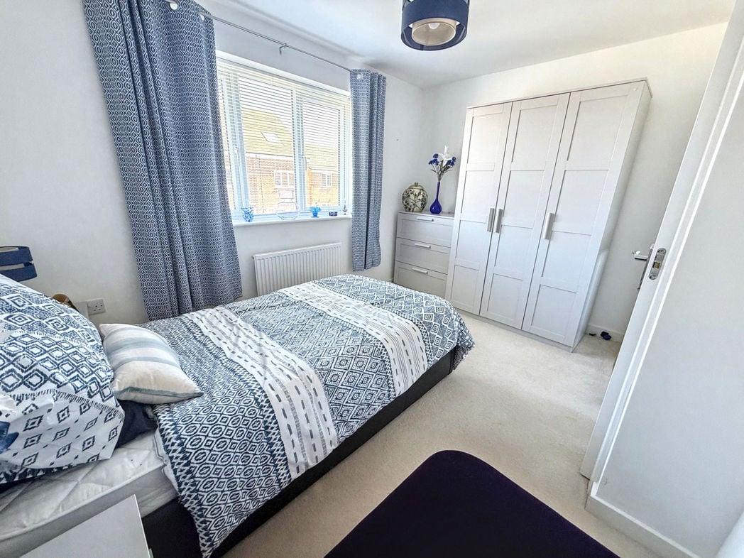 Property image 13 of 21