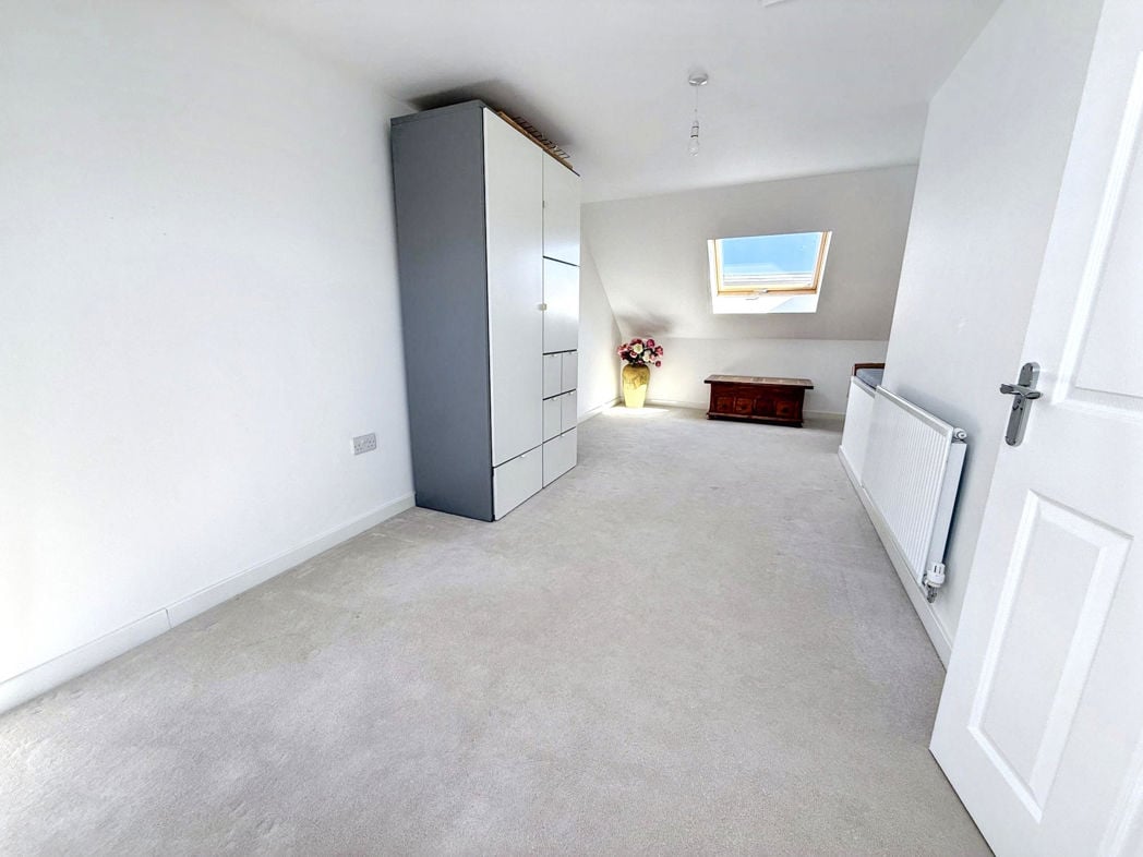 Property image 19 of 21