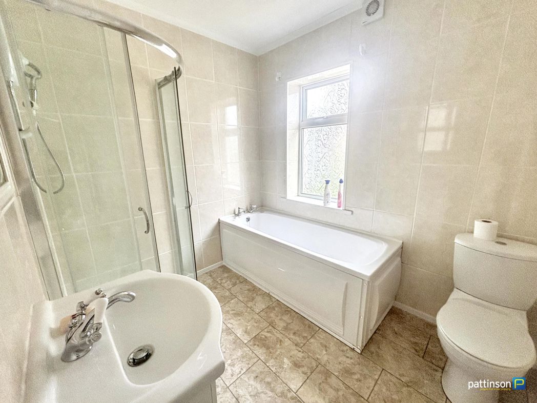 Property image 3 of 24