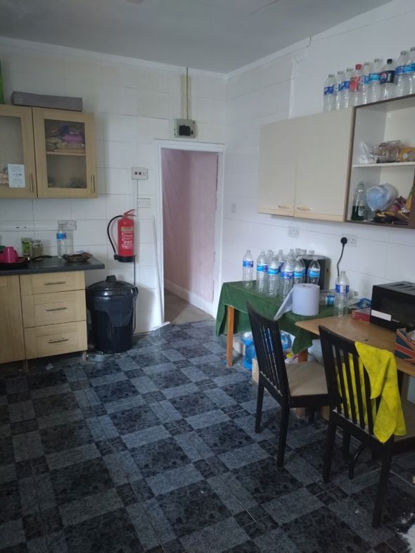 Property image 2 of 10