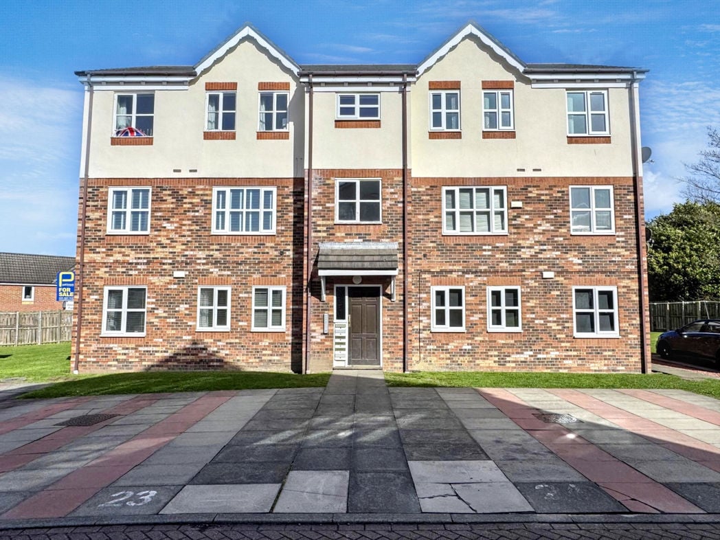 Property image 1 of 17