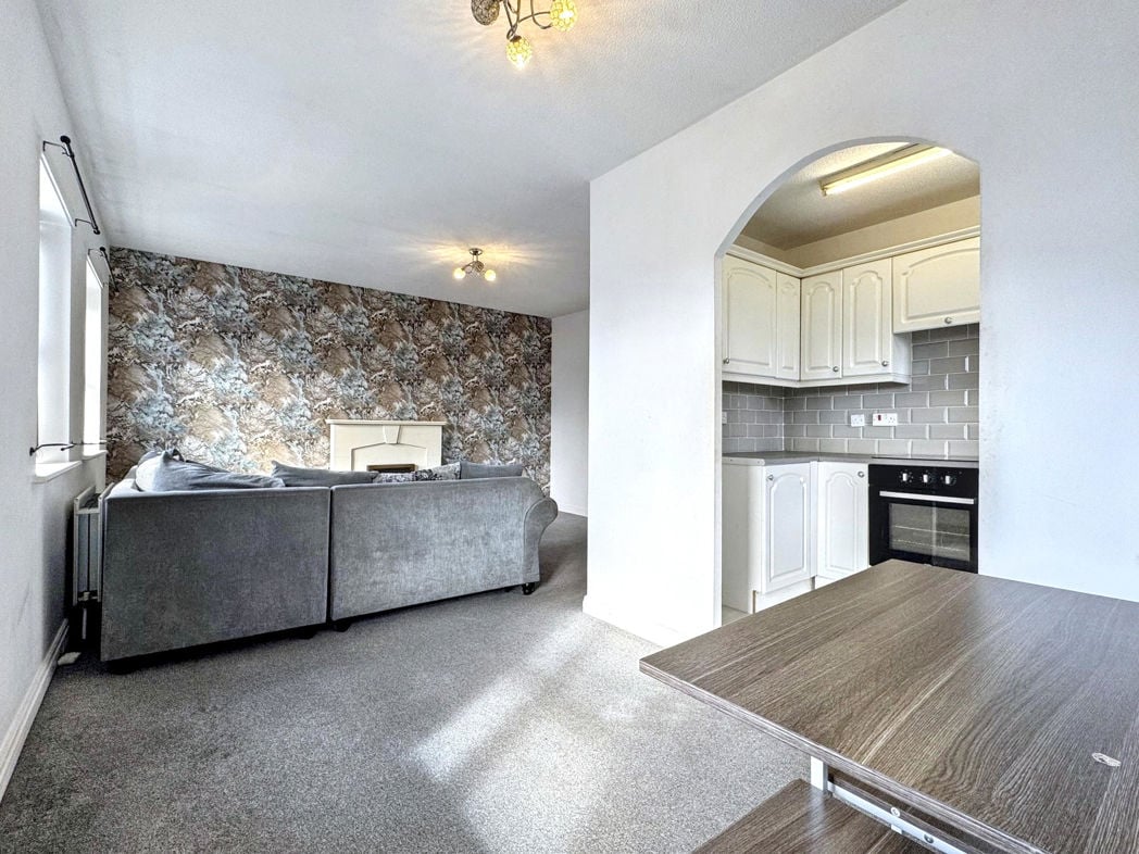 Property image 2 of 17