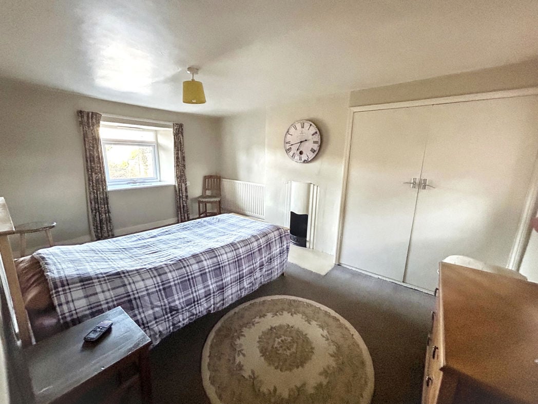 Property image 6 of 15