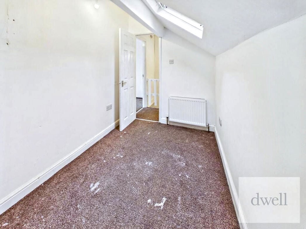 Property image 11 of 11