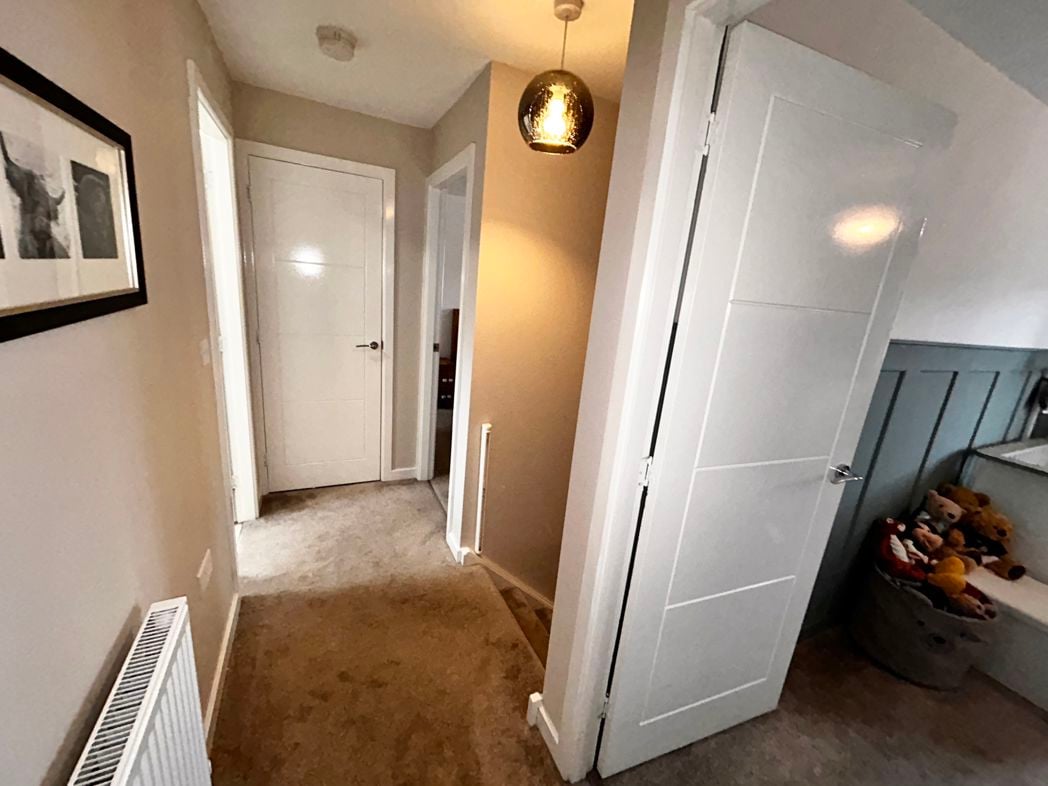 Property image 12 of 22