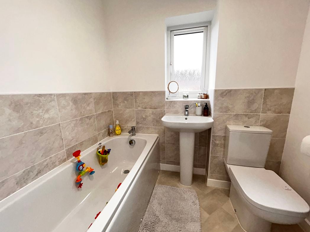 Property image 20 of 22