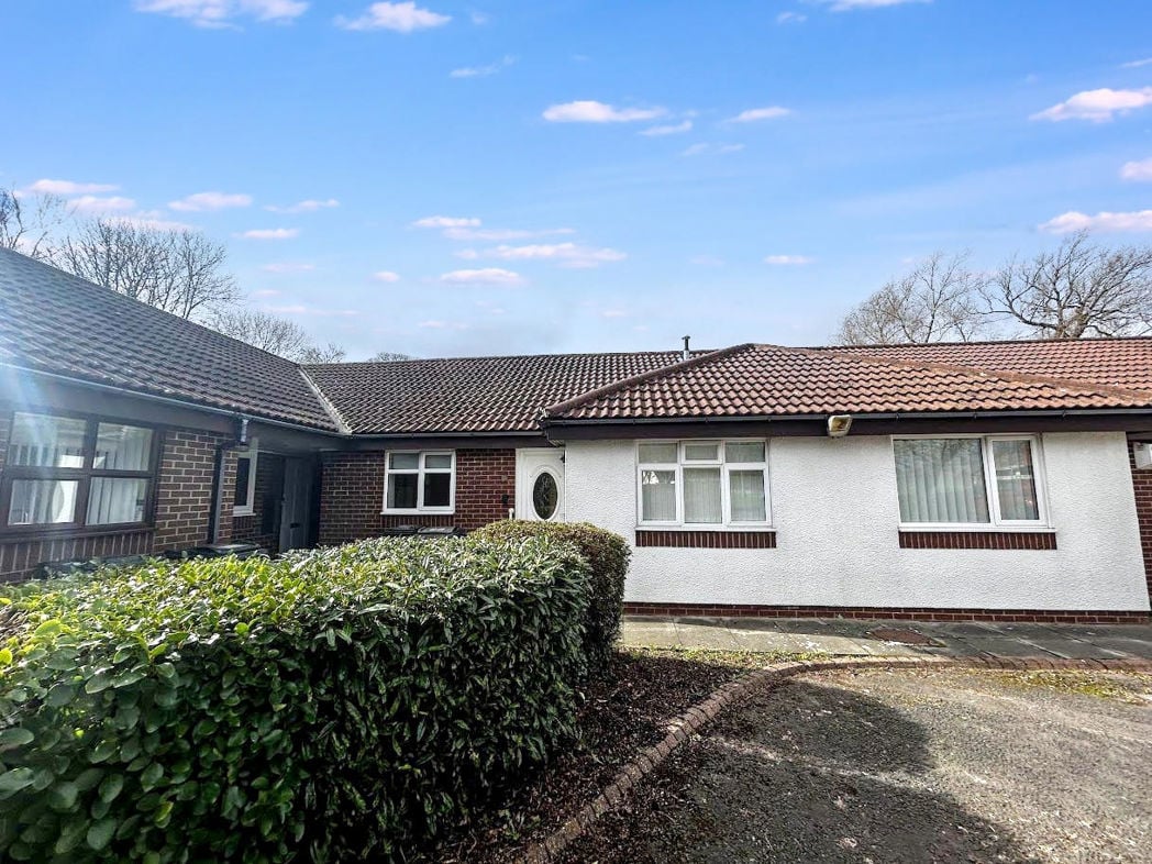 Property image 1 of 7