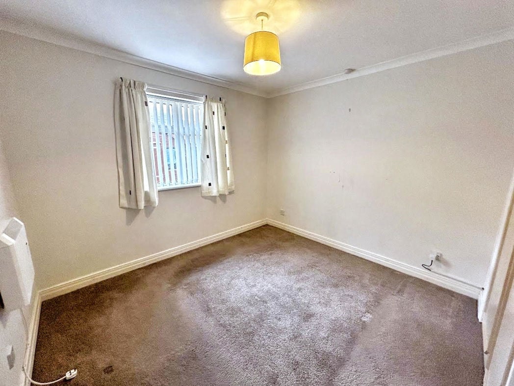 Property image 4 of 7