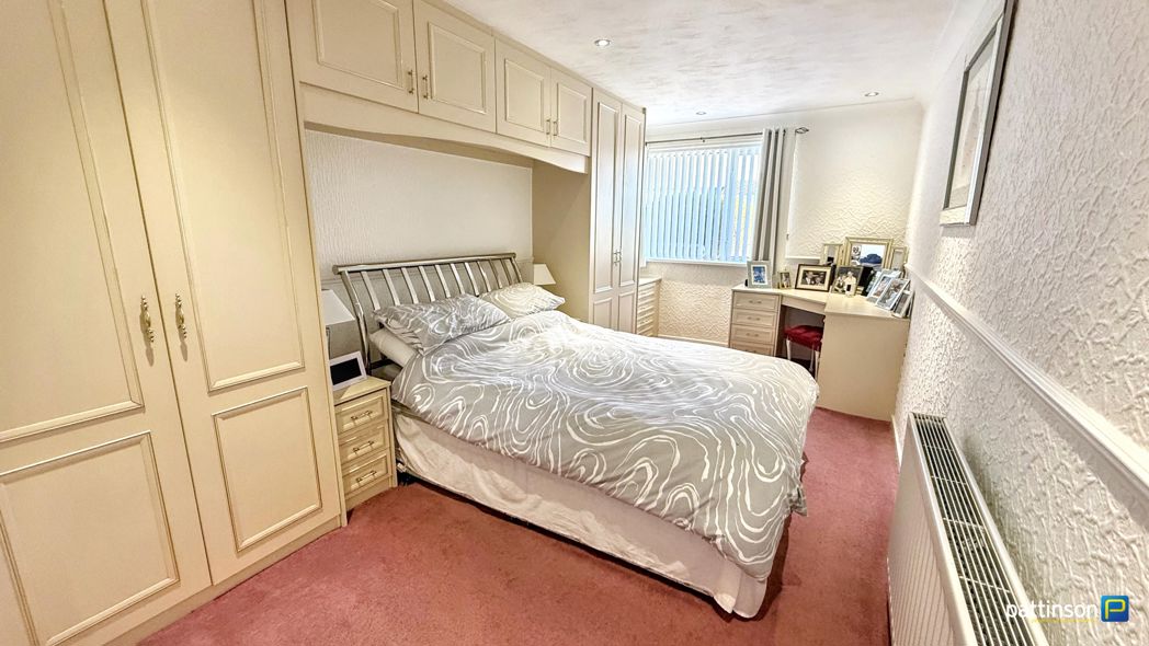 Property image 12 of 24