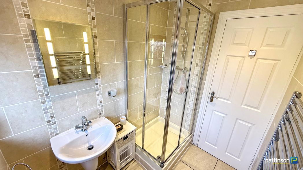 Property image 17 of 24