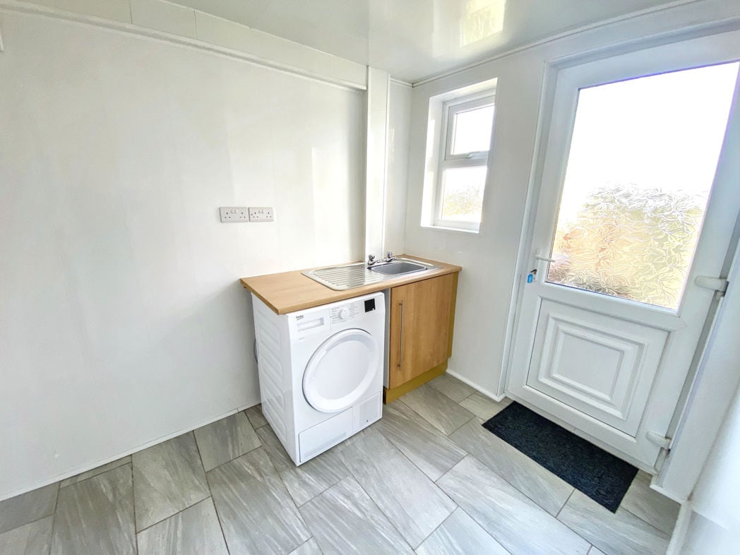 Property image 10 of 23
