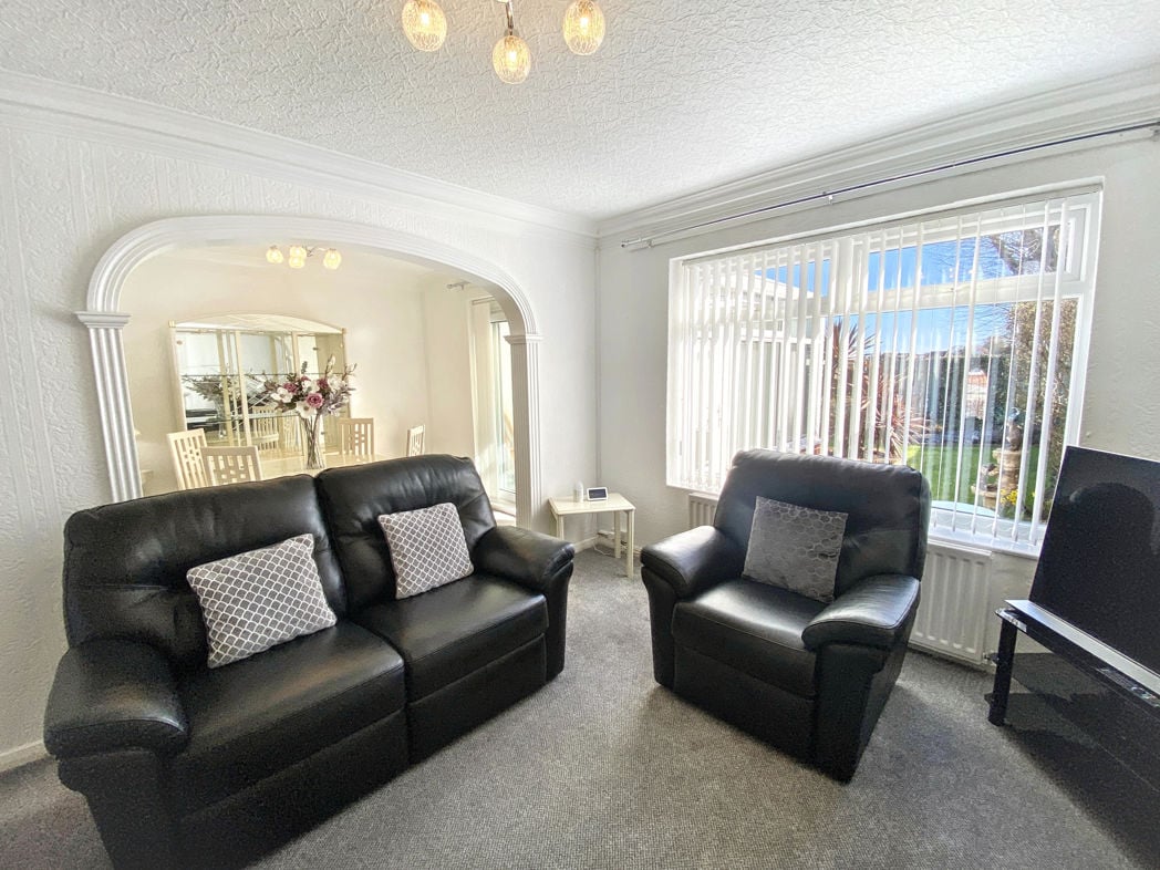 Property image 3 of 23