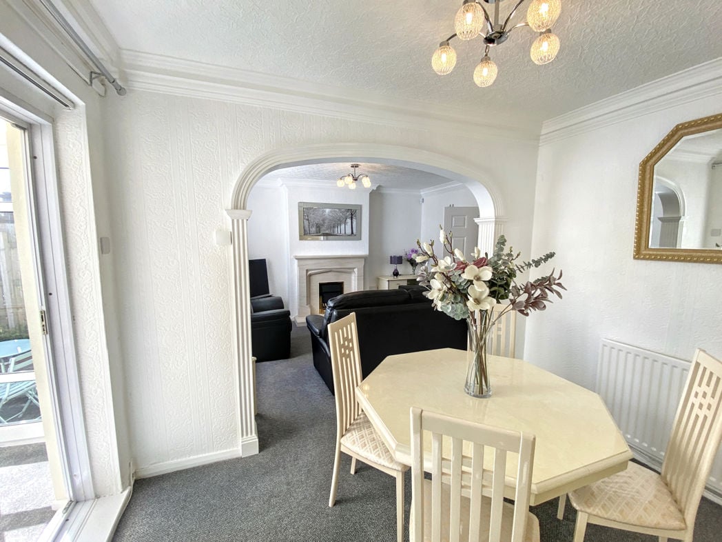 Property image 6 of 23