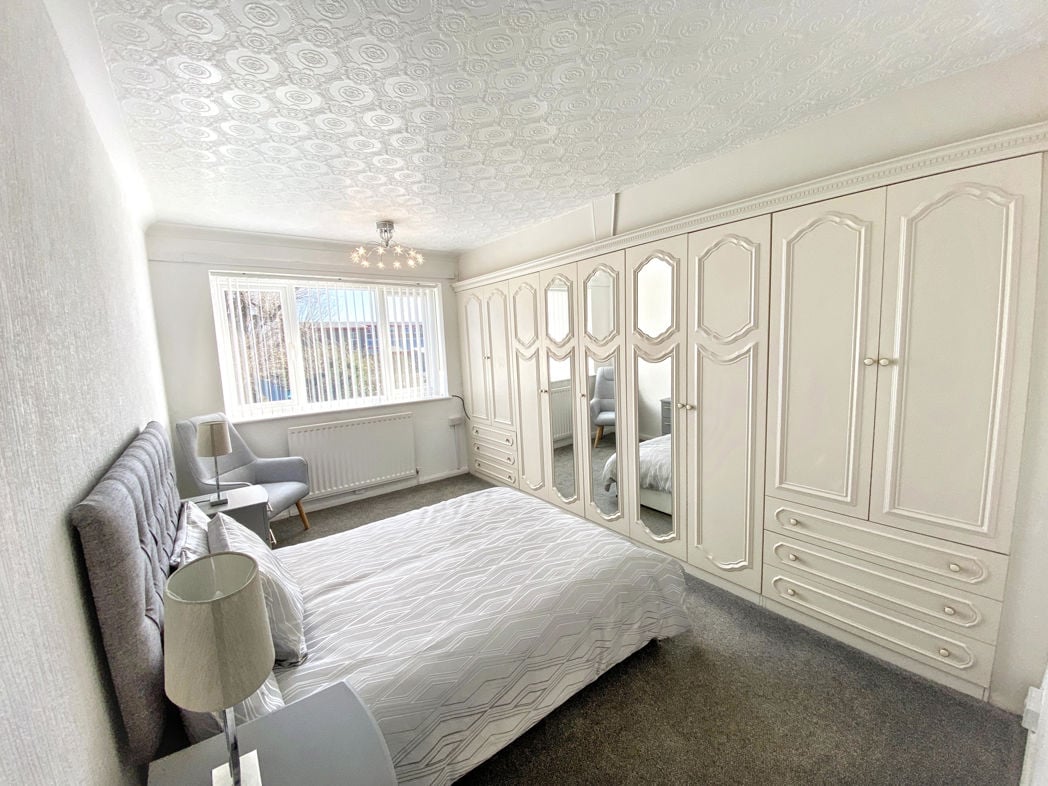 Property image 16 of 23
