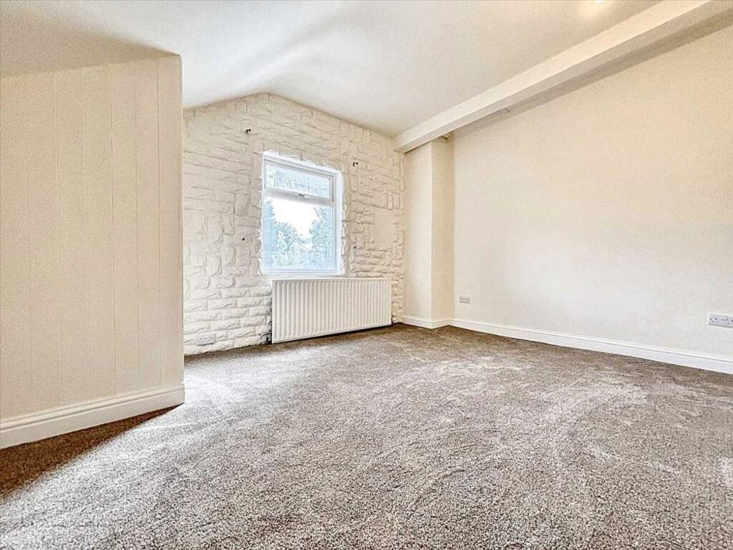 Property image 7 of 19