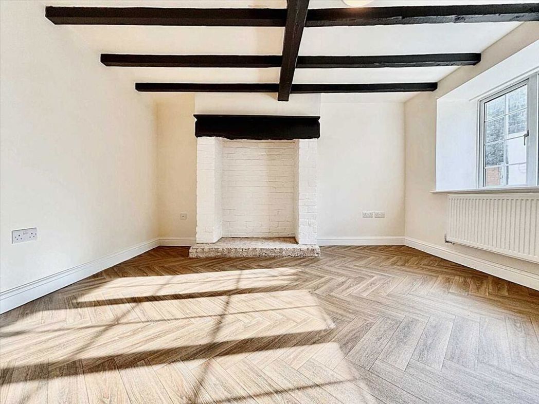 Property image 12 of 19