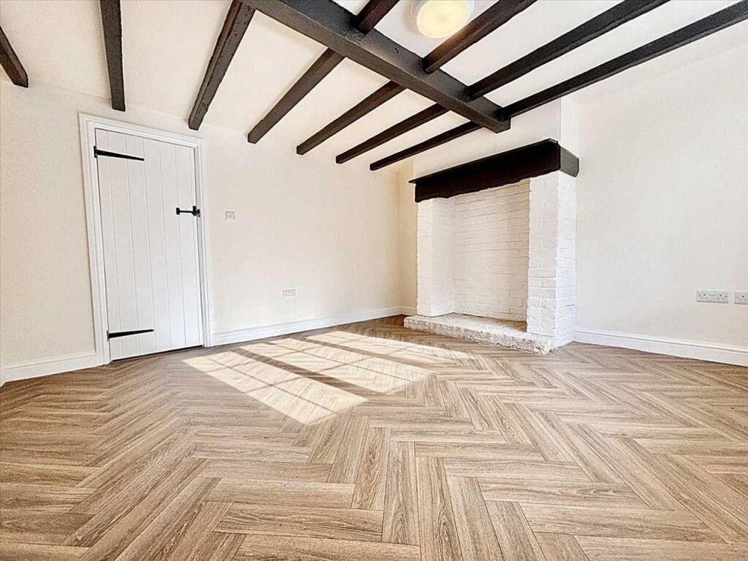 Property image 13 of 19