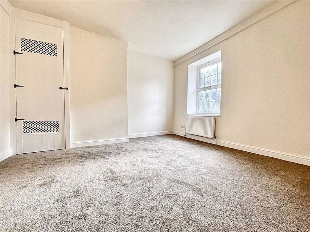 Property image 18 of 19