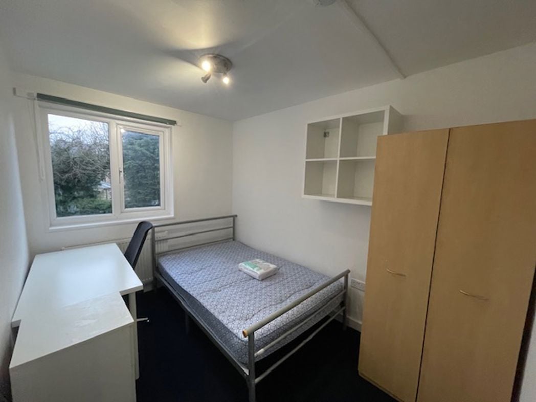 Property image 7 of 25