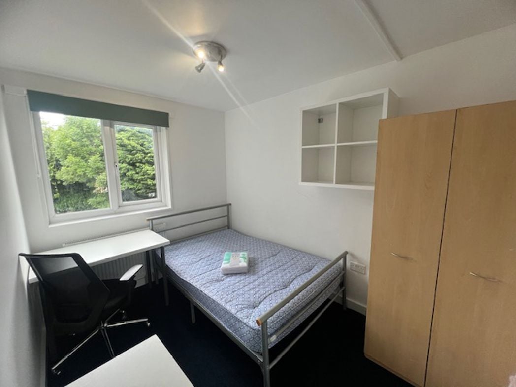 Property image 18 of 25