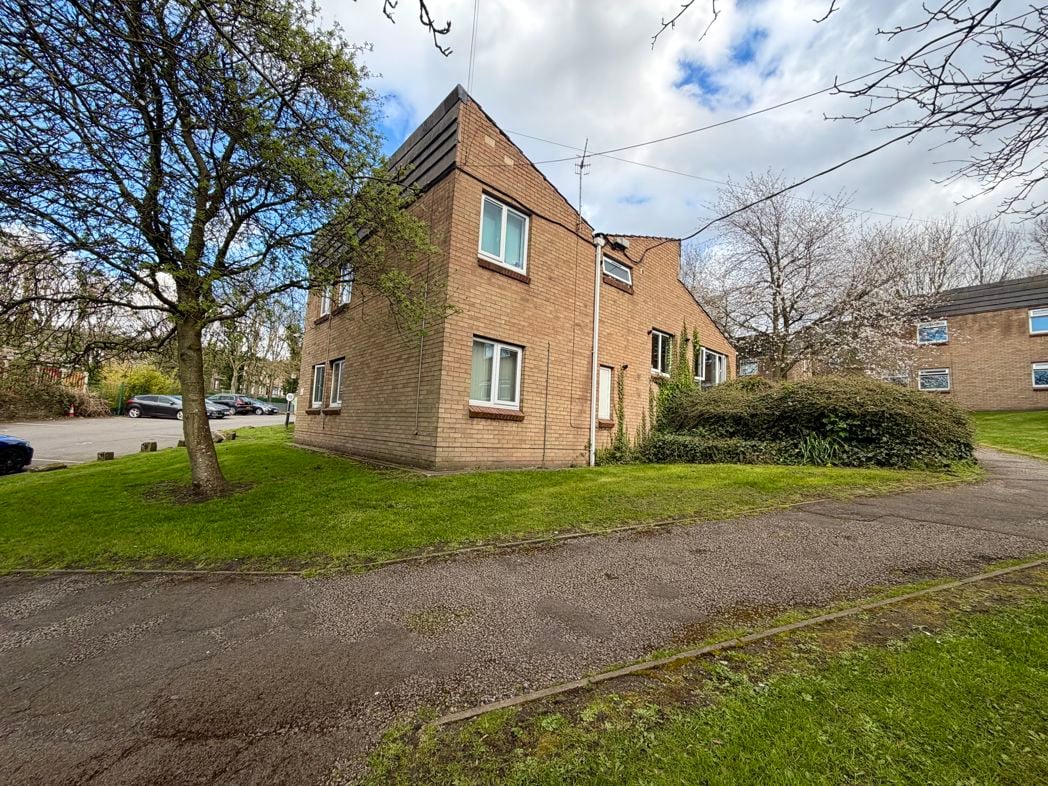 Property image 2 of 25