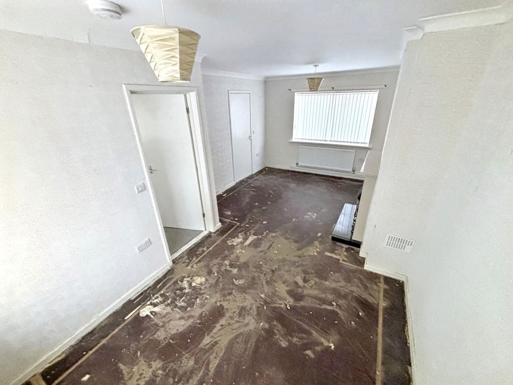 Property image 4 of 17