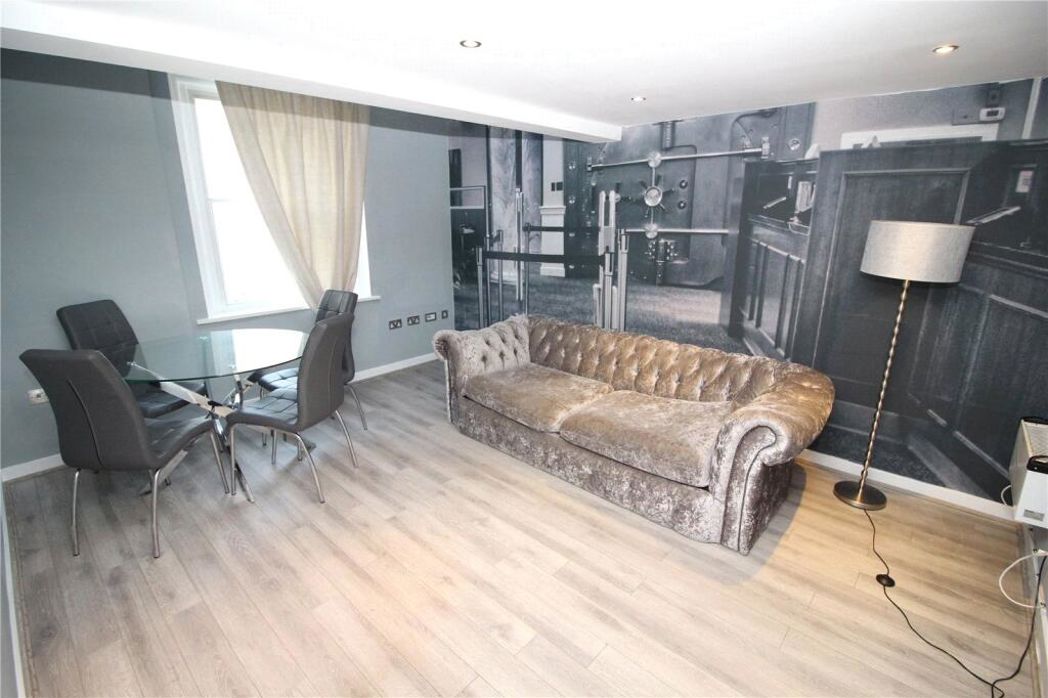 Property image 3 of 7