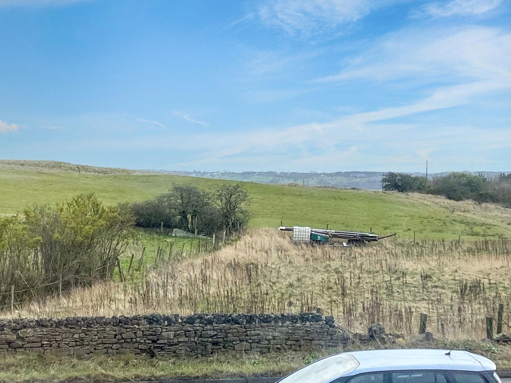 Property image 10 of 12