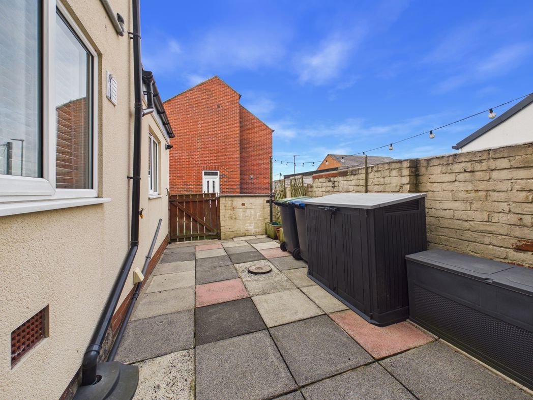 Property image 9 of 12