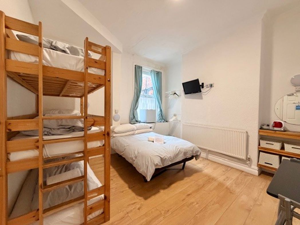 Property image 20 of 28