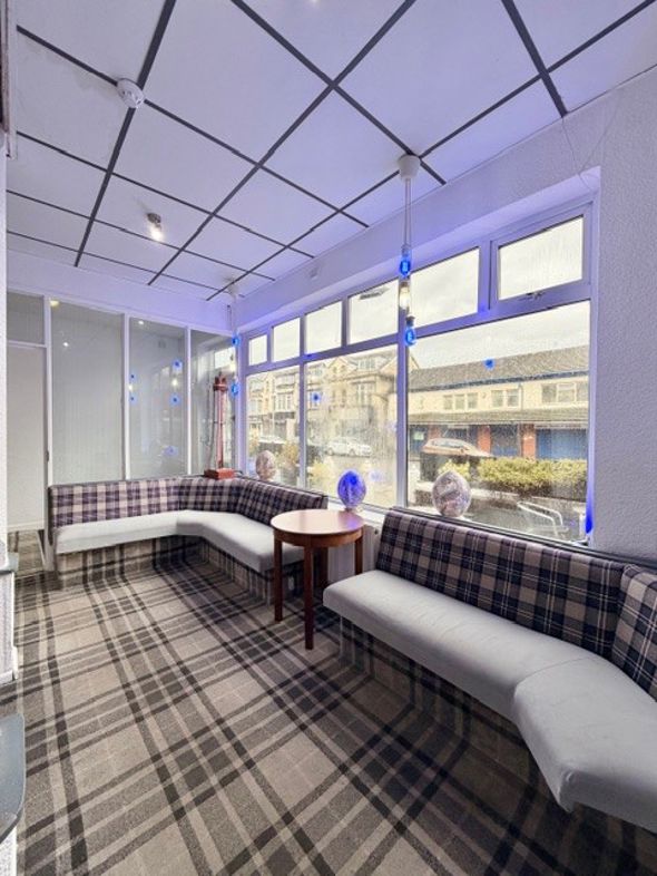 Property image 2 of 28