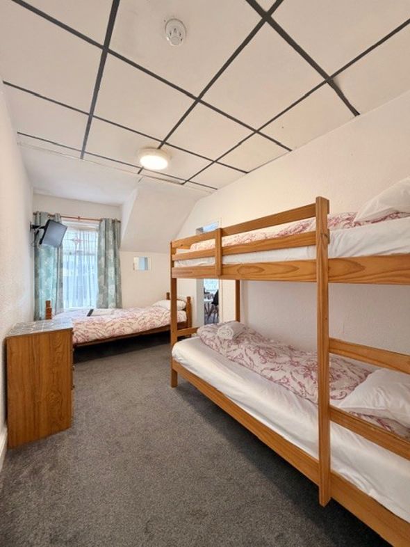 Property image 27 of 28