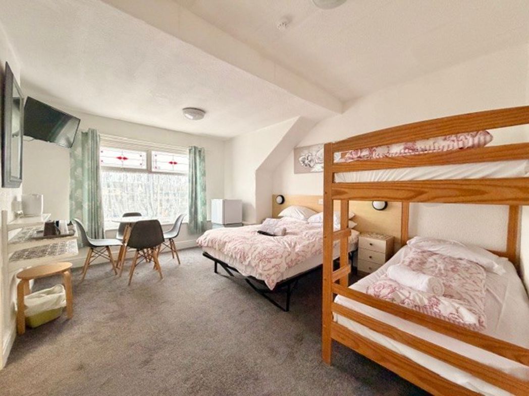 Property image 28 of 28