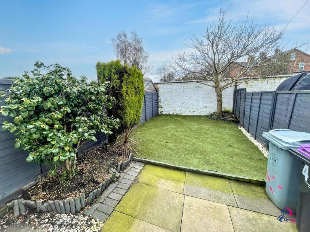 Property image 11 of 12