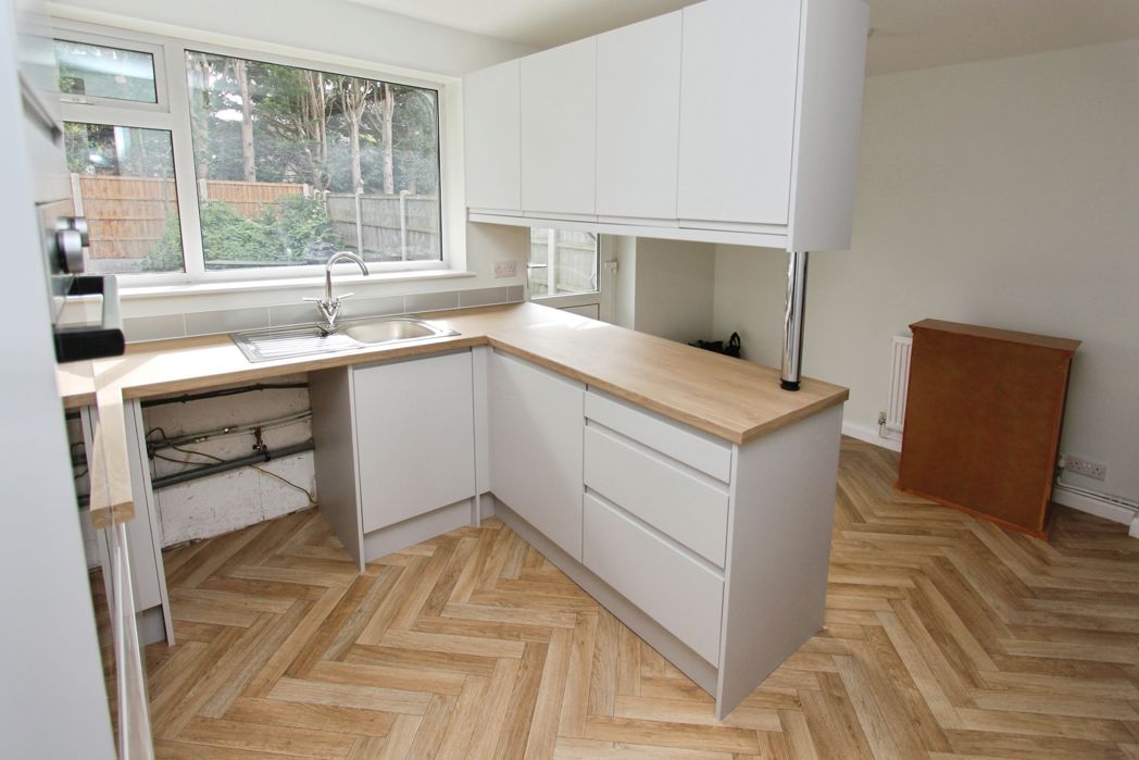 Property image 5 of 13