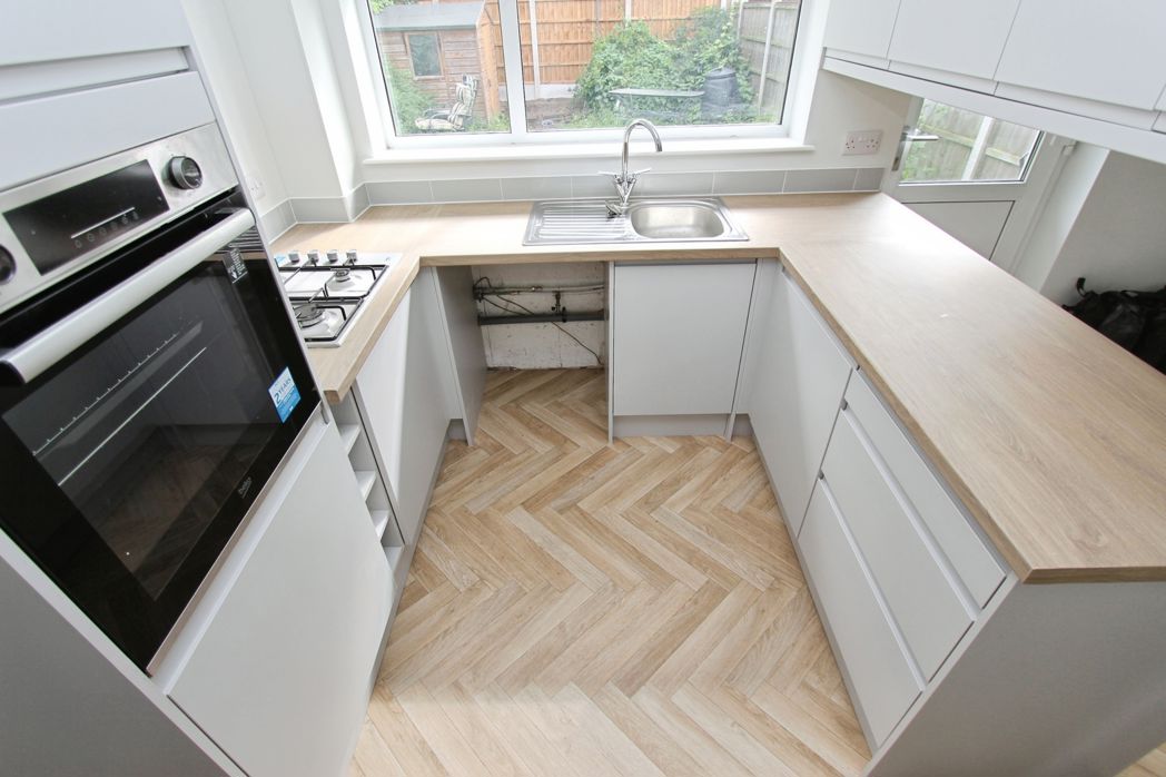 Property image 4 of 13