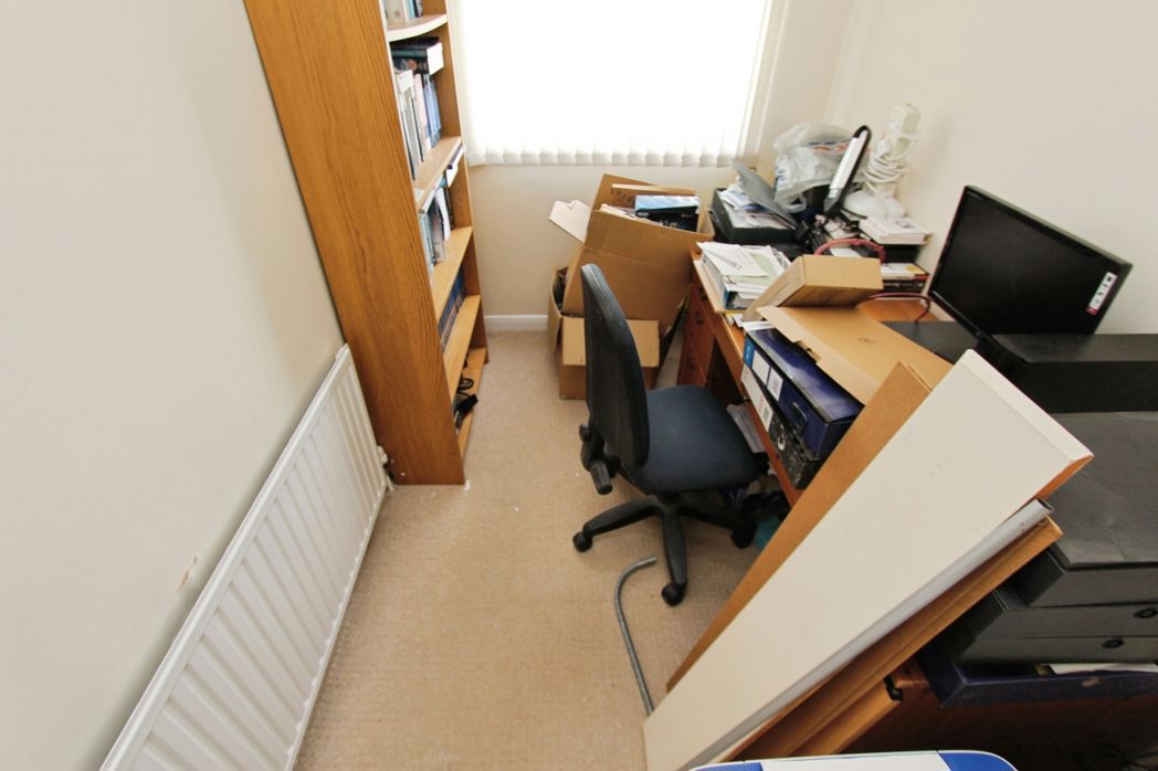 Property image 11 of 13